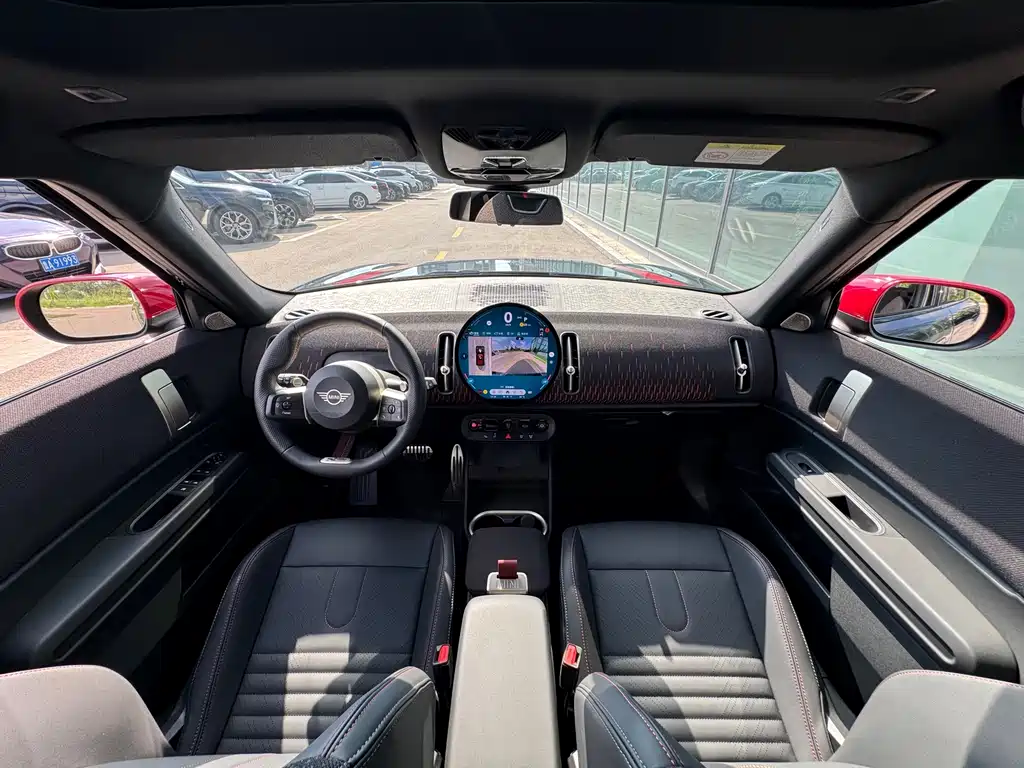 MINI JCW COUNTRYMAN 2025 — фото 12