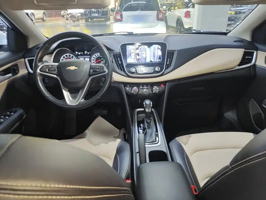 Chevrolet Cruze 2022 — фото 10