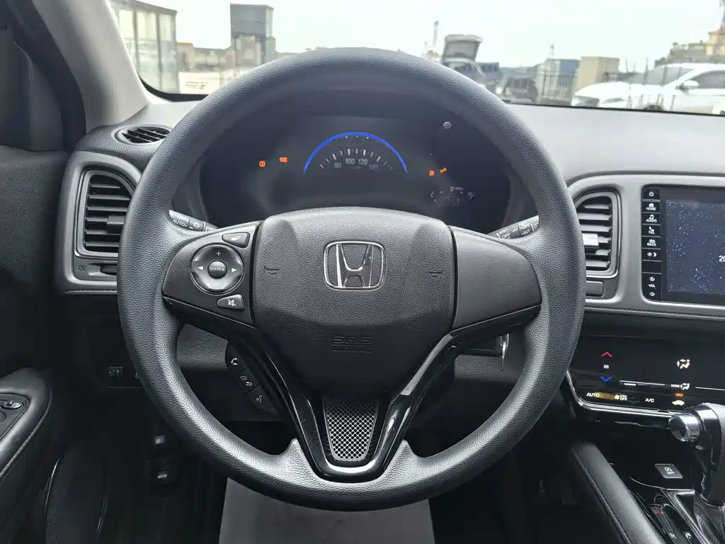 Honda Vezel 2021 — фото 10