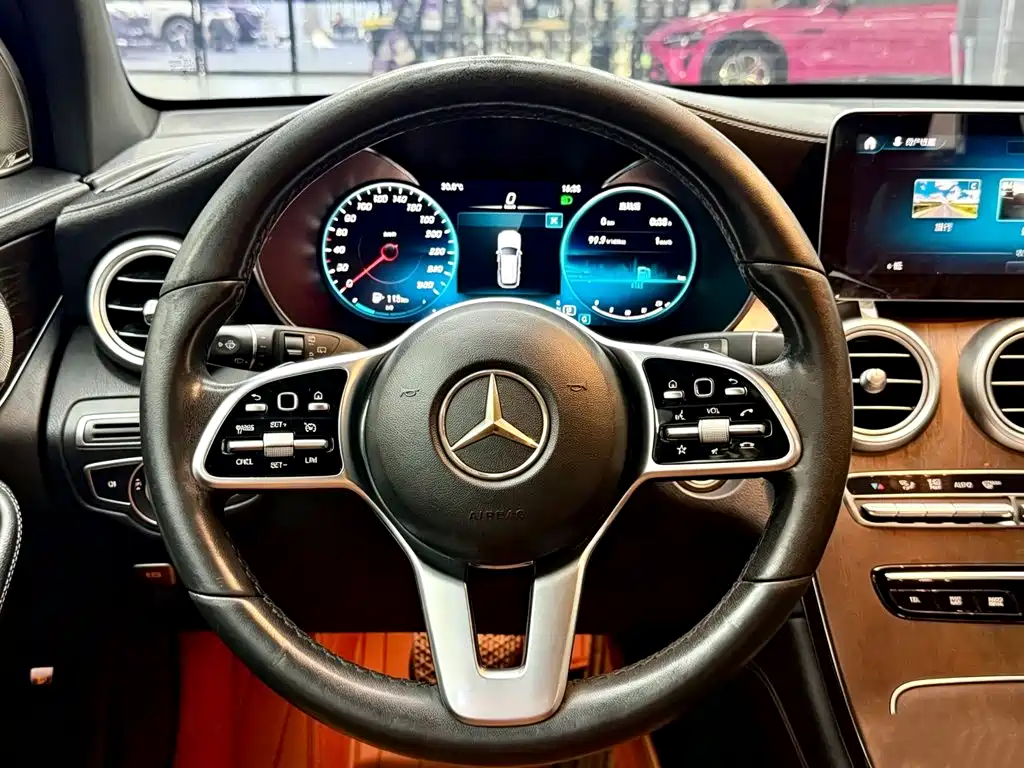 Mercedes-Benz GLC 2020 — фото 10
