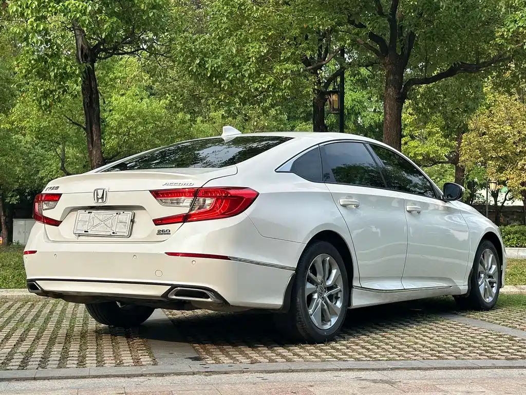 Honda Accord 2020 — фото 5