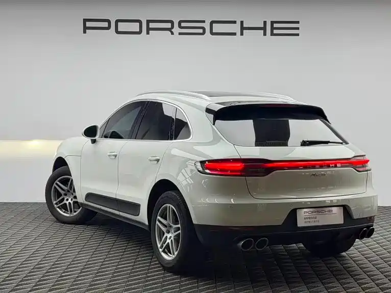 Porsche Macan 2021 — фото 6