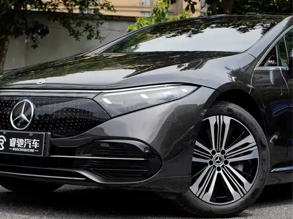 Mercedes-Benz EQS 2023