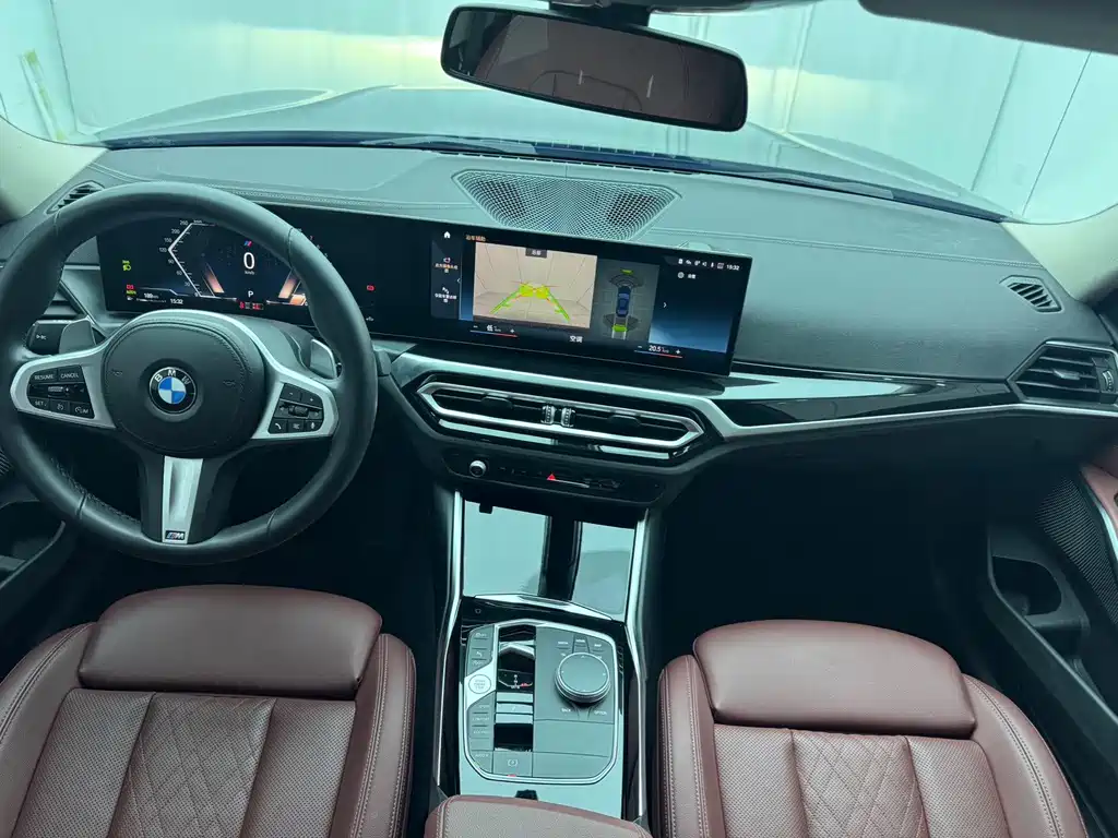 BMW 3 Series 2023 — фото 13