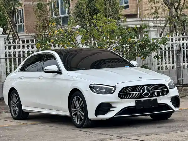 Mercedes-Benz E-Class 2021