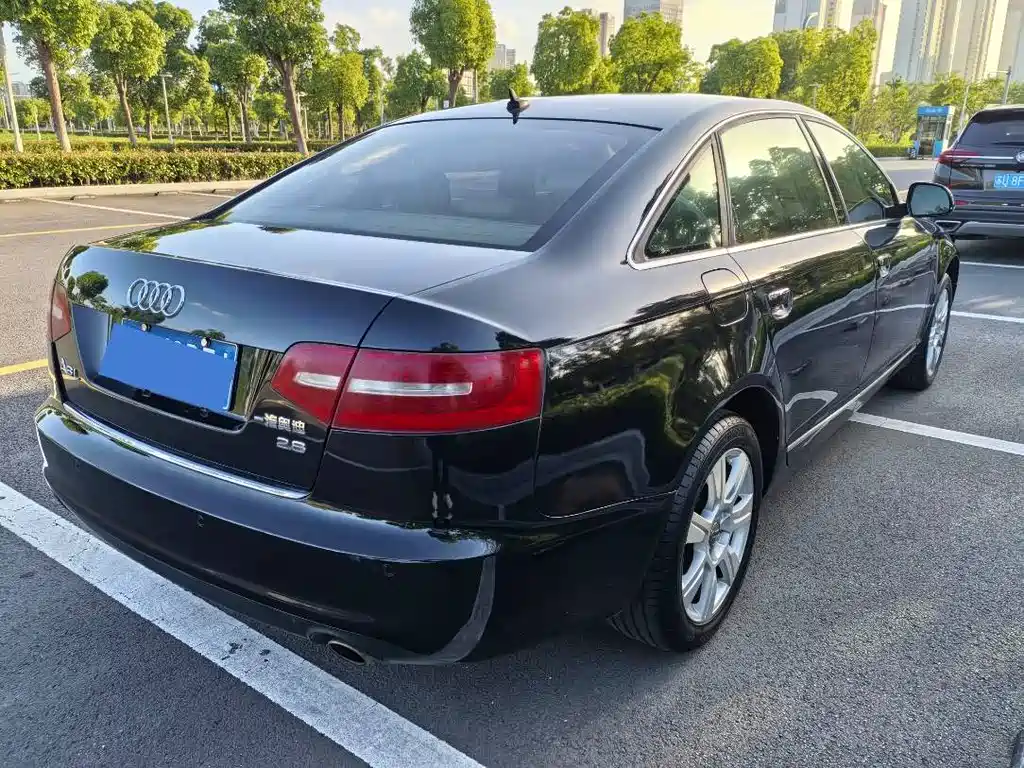Audi A6L 2011