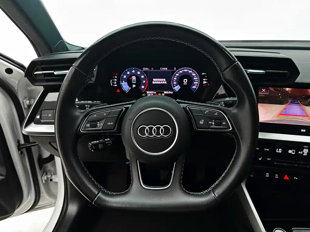 Audi A3 2023 — фото 20