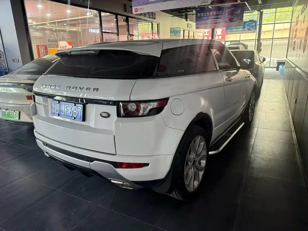 Land Rover Range Rover Evoque 2013 — фото 5