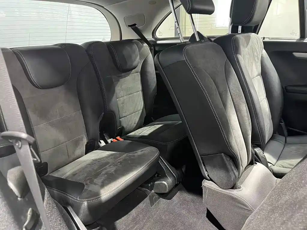 Mercedes-Benz R-Class 2014 — фото 14