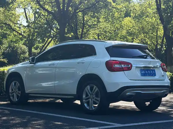 Mercedes-Benz GLA 2017
