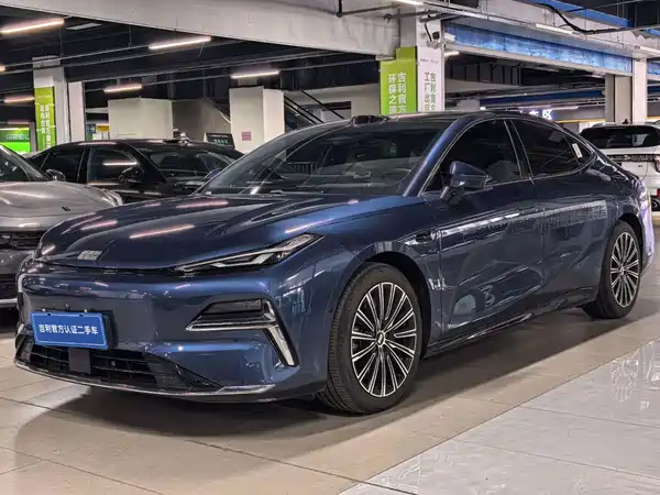 Geely Galaxy Starshine 8 2025