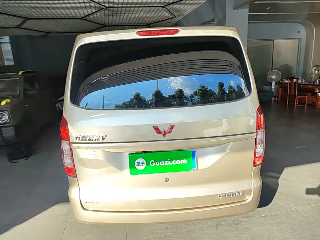 Wuling Hongguang V 2024