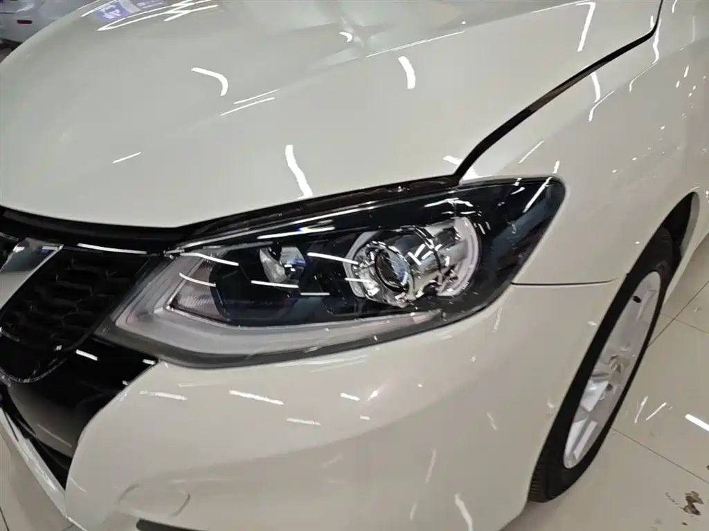 Nissan Tiida 2020 — фото 24