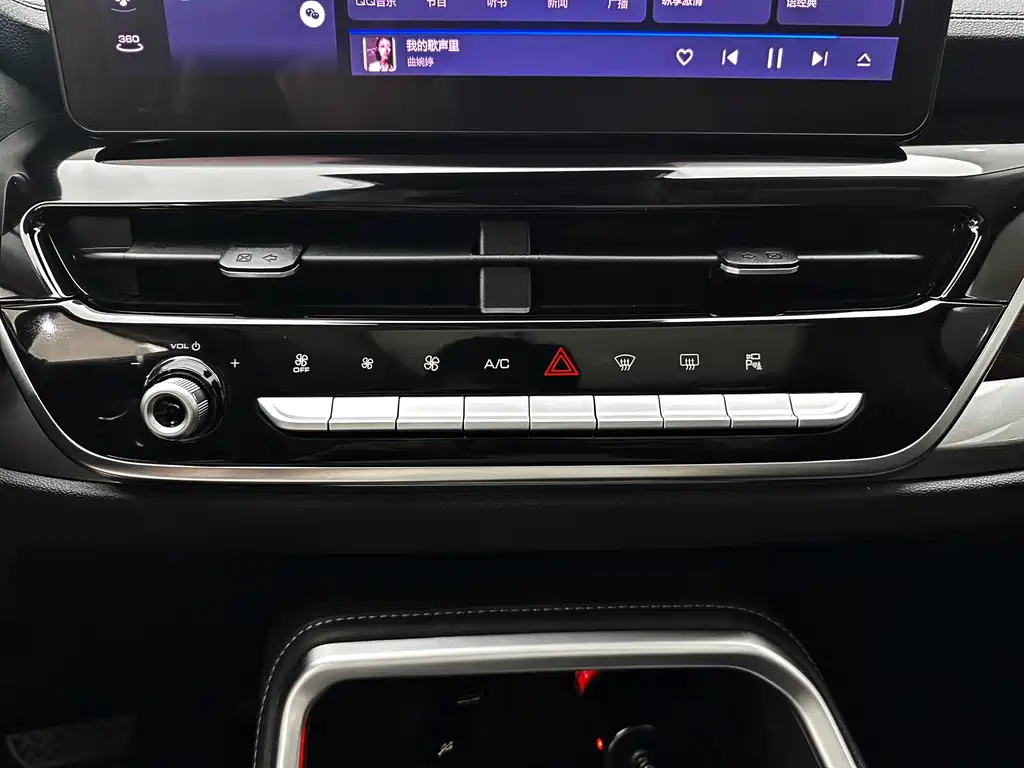 Haval H6 2023 — фото 23
