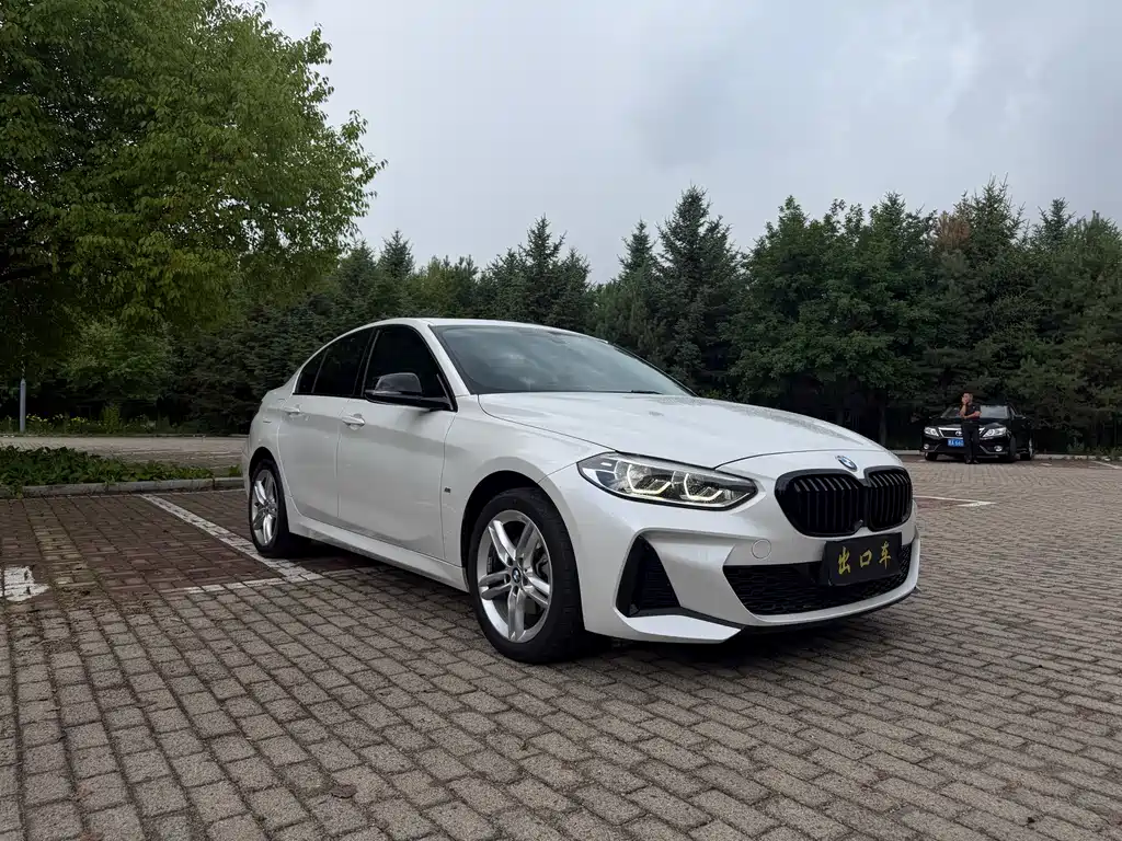 BMW 1 Series 2022