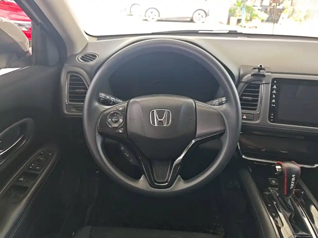 Honda Vezel 2022 — фото 11