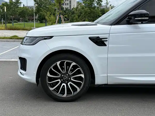 Land Rover Range Rover Sport 2014