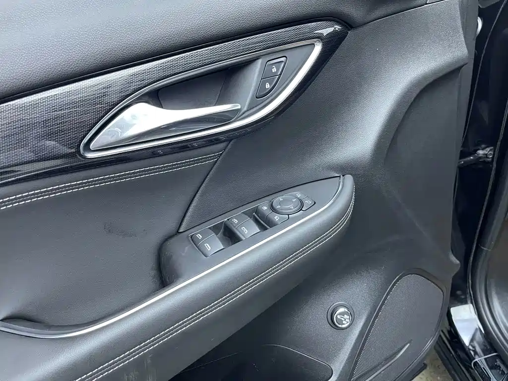 Buick Envision Plus 2023 — фото 11