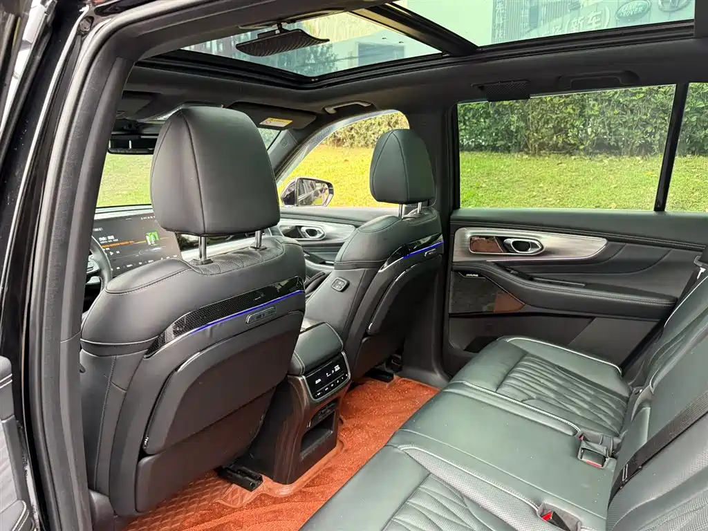 GAC Motor Trumpchi GS8 2023 — фото 9