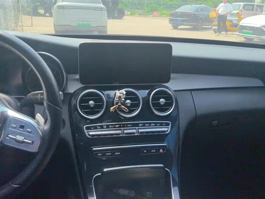 Mercedes-Benz C-Class 2019 — фото 13
