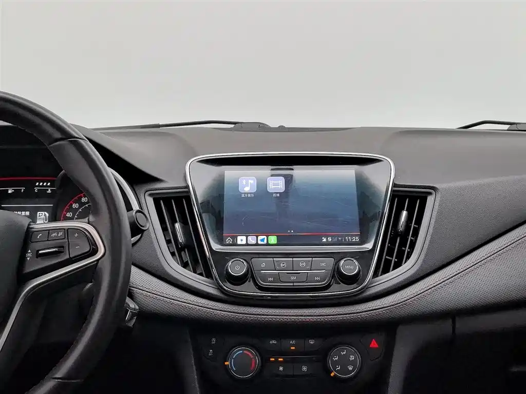 Chevrolet Monza 2020 — фото 12