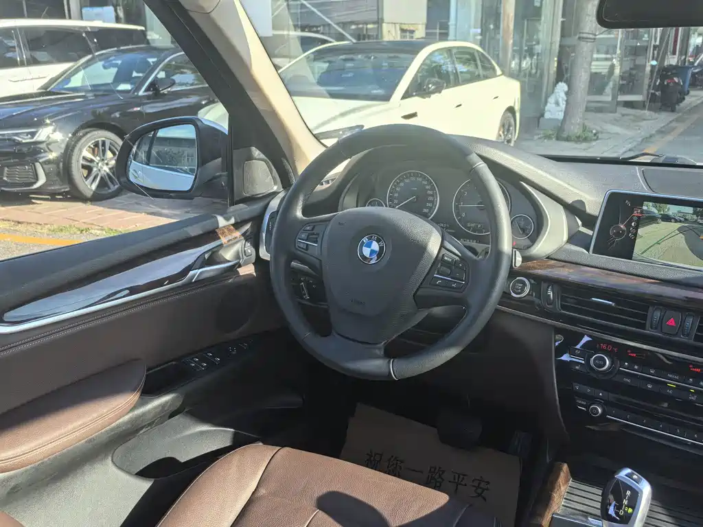 BMW X5 2015 — фото 14