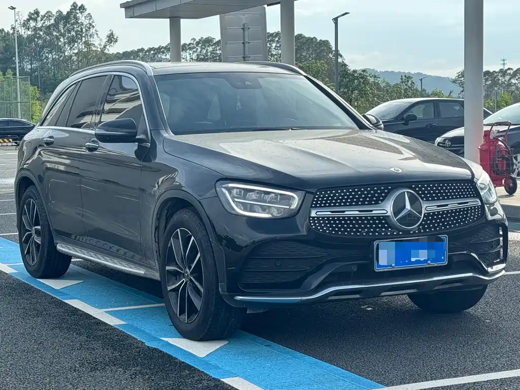 Mercedes-Benz GLC 2021