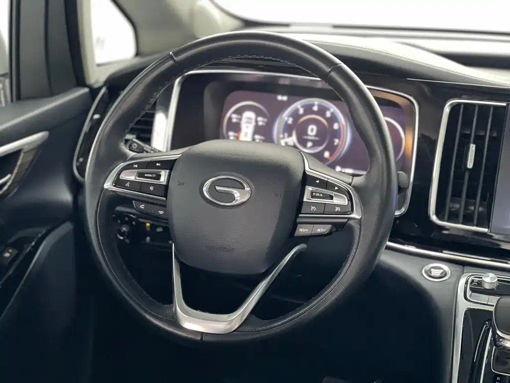 GAC Trumpchi M8 2022 — фото 18