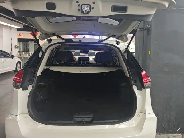 Nissan X-Trail 2020