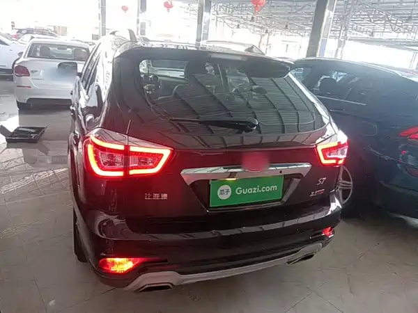 BYD S7 2016