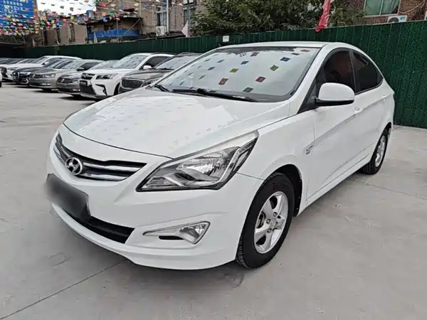 Hyundai Accent 2016