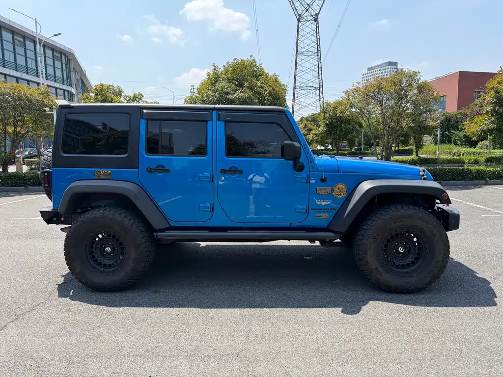 Jeep Wrangler 2014 — фото 4