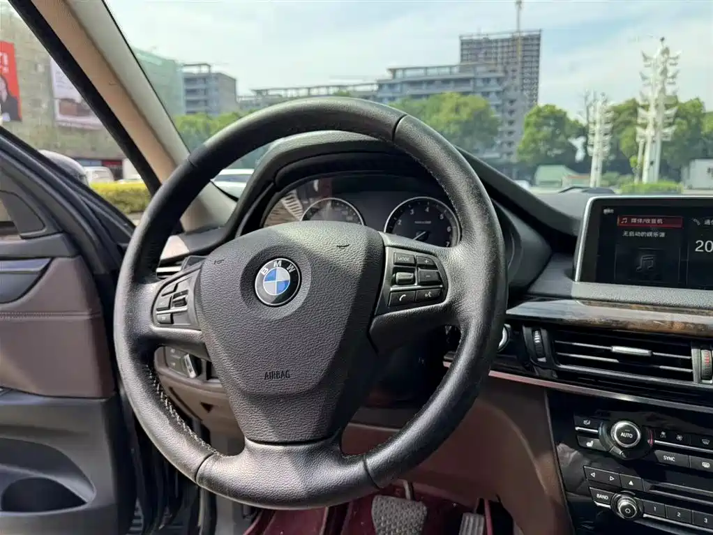 BMW X5 2016 — фото 14
