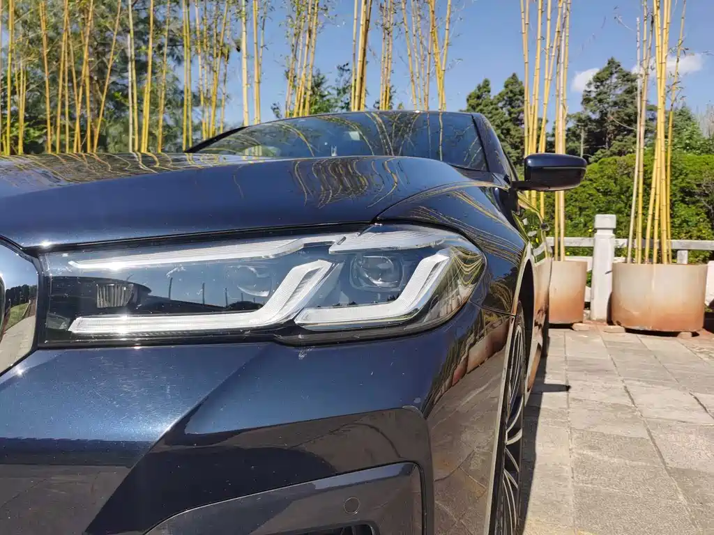 BMW 5 Series 2022