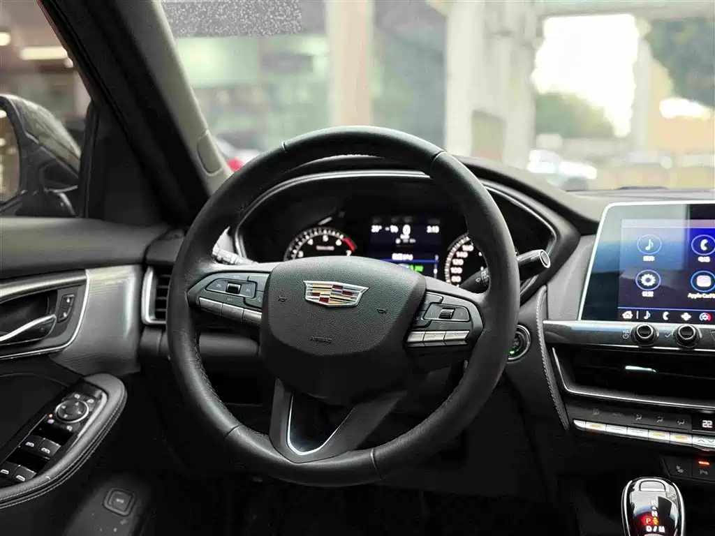 Cadillac CT5 2020 — фото 11