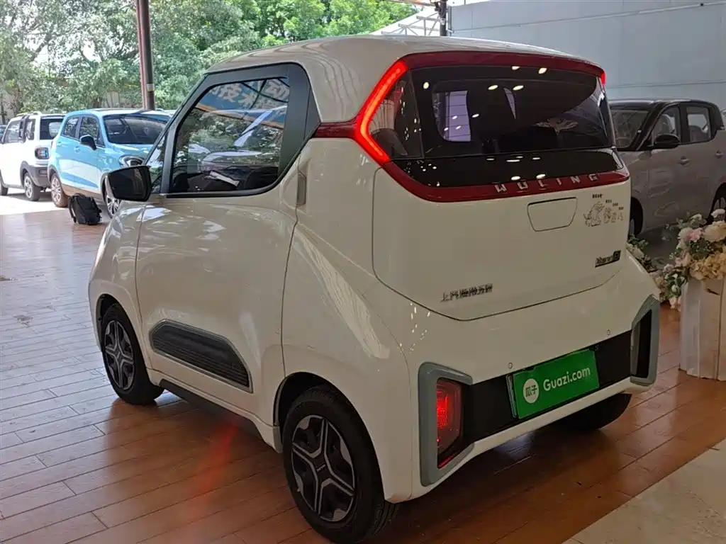 Wuling Nano EV 2022 — фото 5