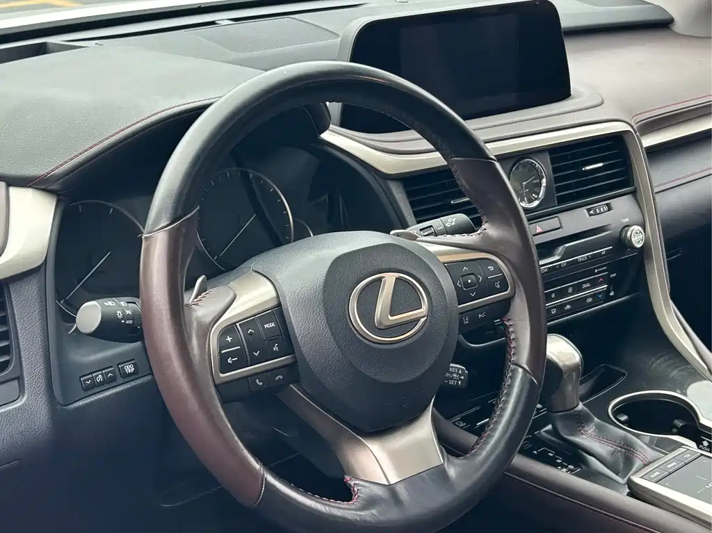 Lexus RX 2021 — фото 15
