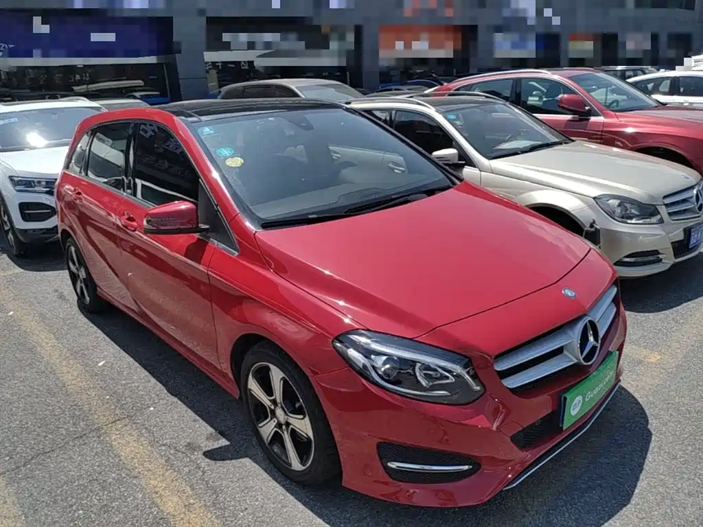 Mercedes-Benz B-Class 2017 — фото 4