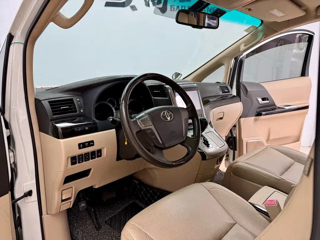 Toyota Alphard 2016 — фото 6
