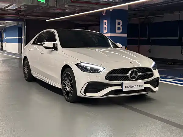 Mercedes-Benz C-Class 2025