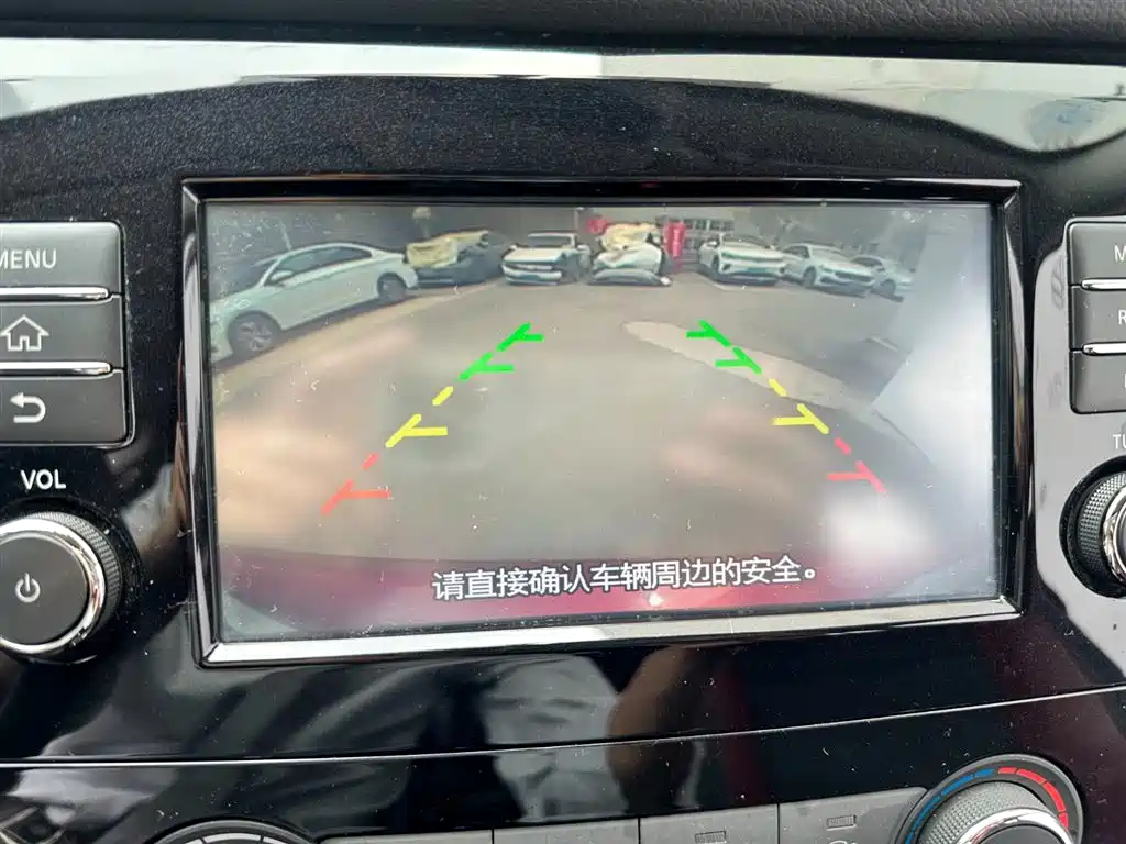 Nissan Qashqai 2018 — фото 10