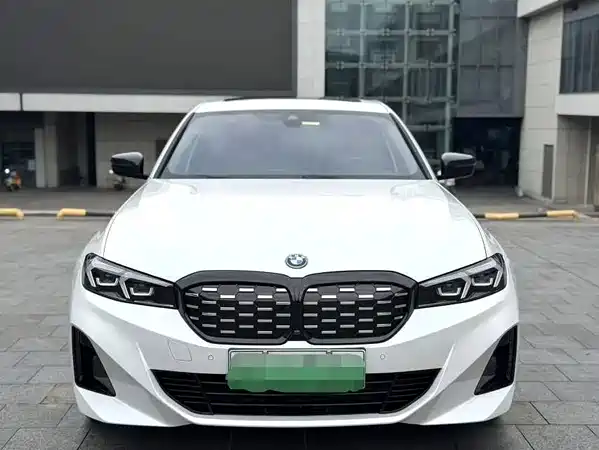BMW i3 2023