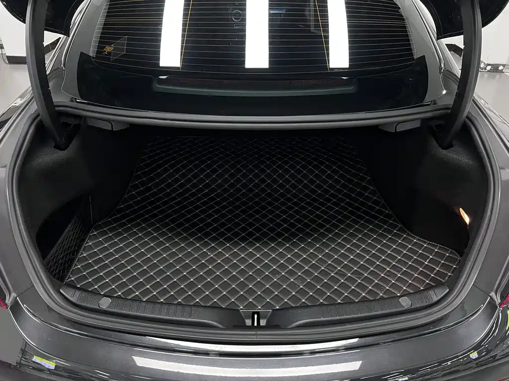 Mercedes-Benz C-Class 2021 — фото 17