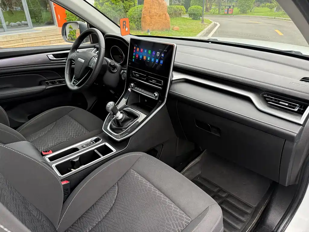 Haval M6 2024 — фото 14