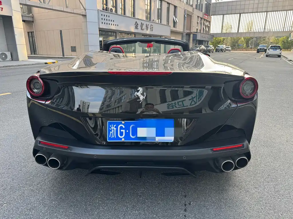 Ferrari Portofino 2019 — фото 5