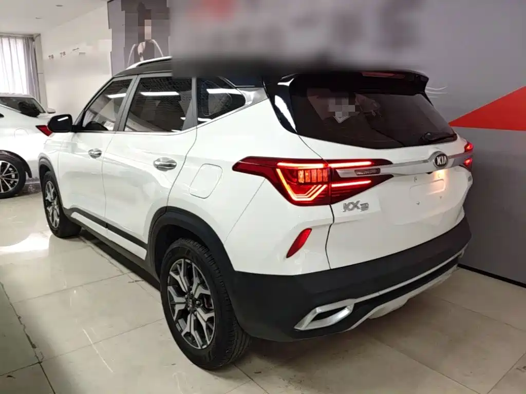 Kia KX3 2020