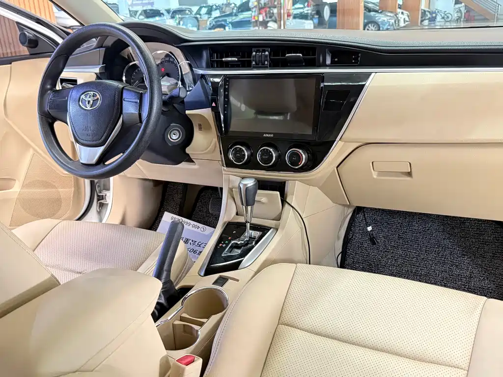 Toyota Corolla 2016 — фото 12