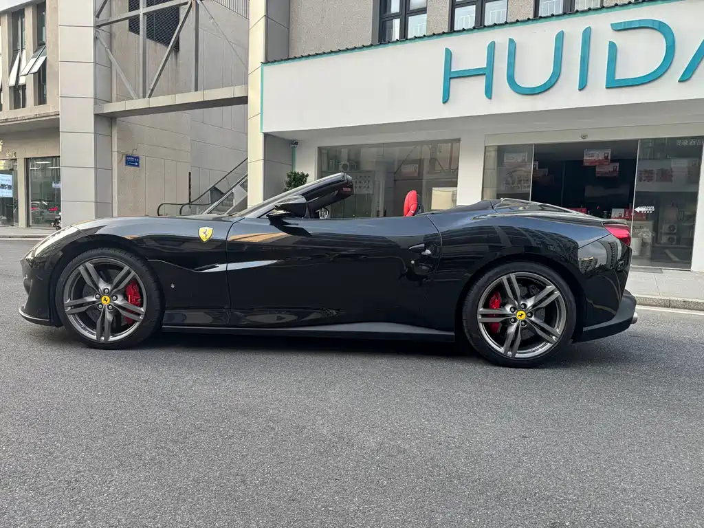 Ferrari Portofino 2019 — фото 4