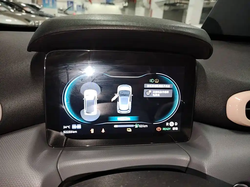Leapmotor Zero Running T03 2022 — фото 12