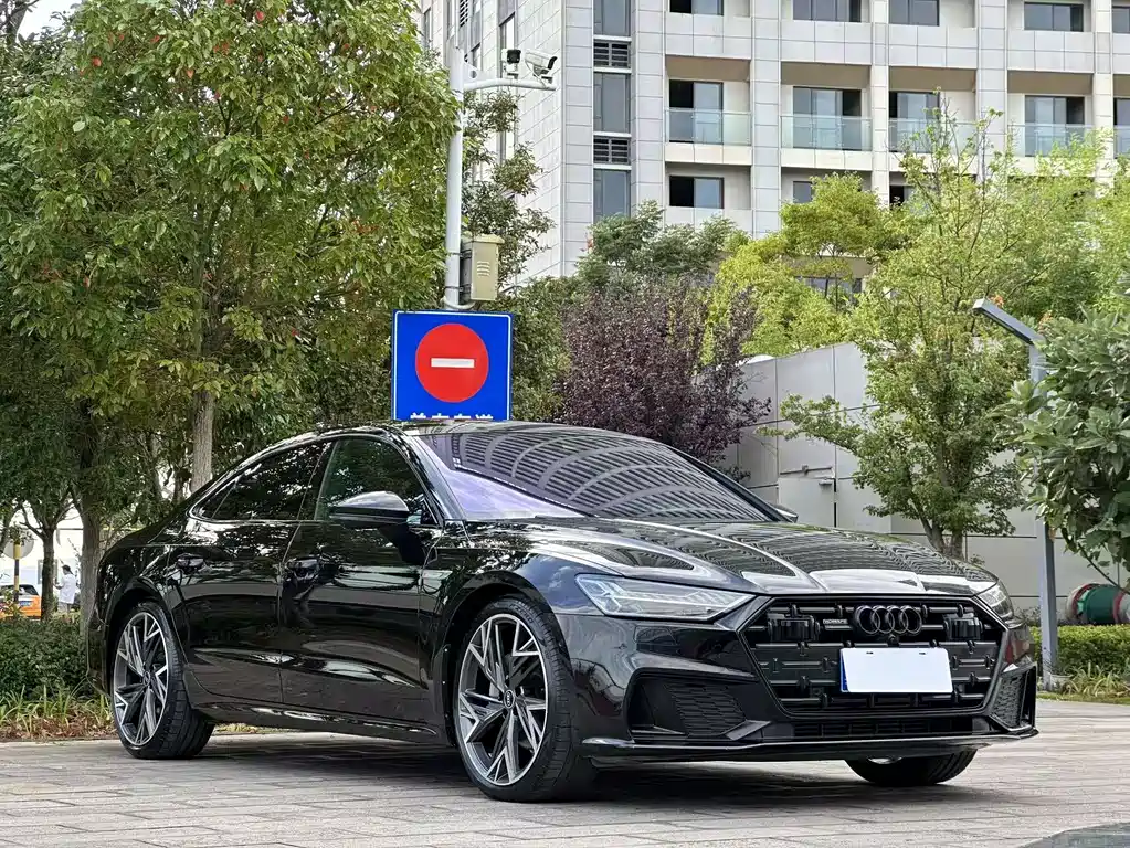 Audi A7L 2023 — фото 3
